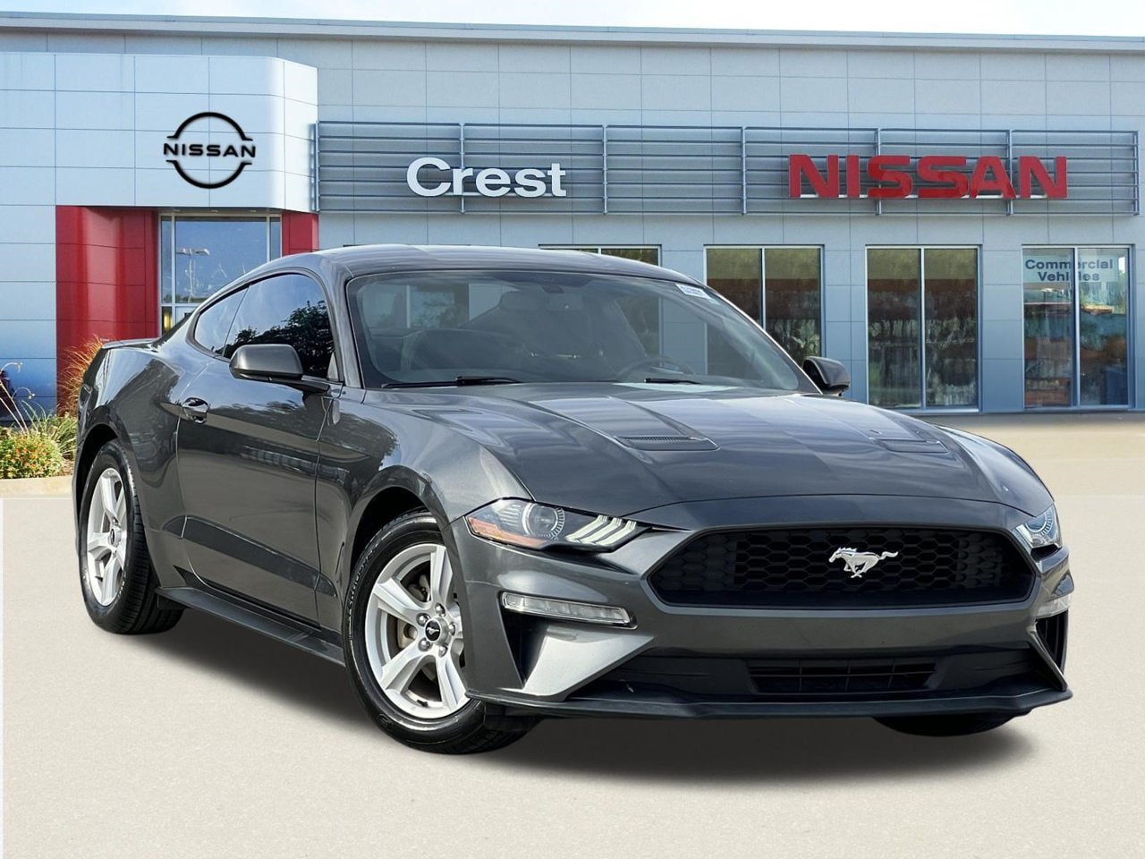 Used 2018 Ford Mustang Coupe RWD image 1
