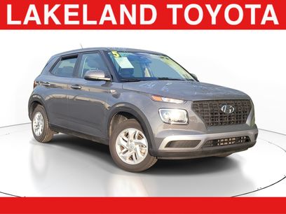 Used 2025 Hyundai Venue SE