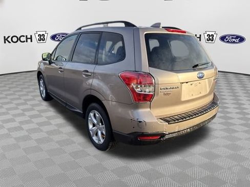 Used 2016 Subaru Forester 2.5i Premium image 5