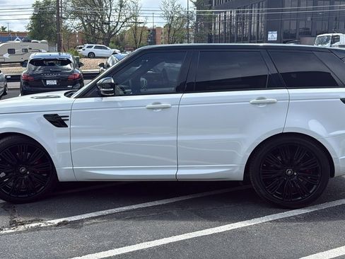 Used 2019 Land Rover Range Rover Sport Supercharged AWD/4WD image 6