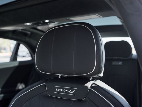 Used 2024 Bentley Flying Spur S V8 image 40