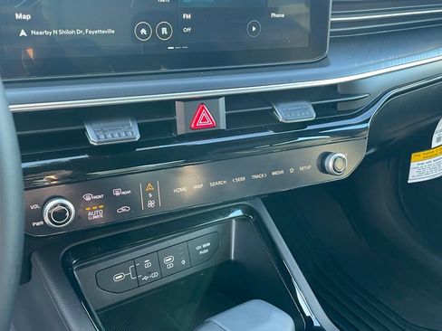 New 2026 Kia K5 GT FWD image 17