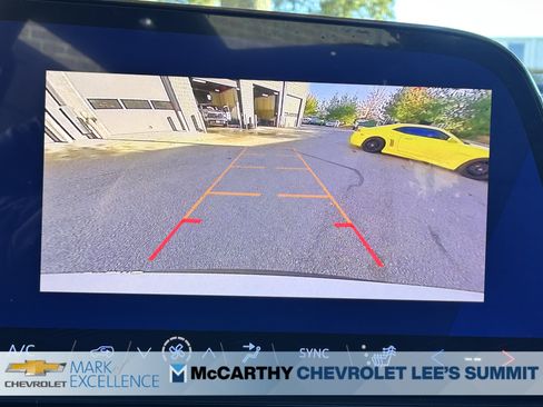 New 2026 Chevrolet Traverse LT w/ Sun and Wheel Package image 29