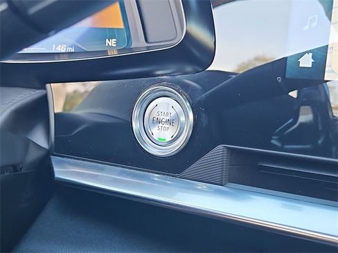 Used 2024 Chevrolet Corvette Stingray Preferred Conv w/ Z51 Performance Package image 21