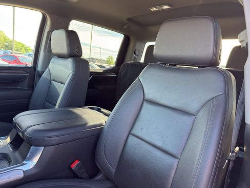 Used 2025 Chevrolet Silverado 1500 LTZ AWD/4WD image 13