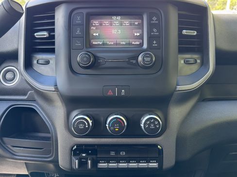 Used 2024 RAM 4500 Tradesman w/ Chrome Appearance Group image 17