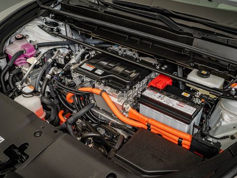 Certified 2023 Lexus RZ 450e Premium w/ Technology Package image 38