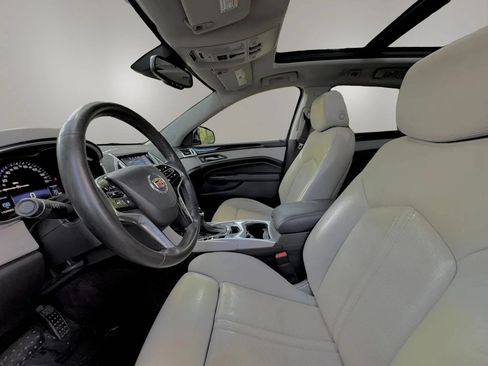 Used 2016 Cadillac SRX Performance w/ Driver Awareness Package FWD image 13