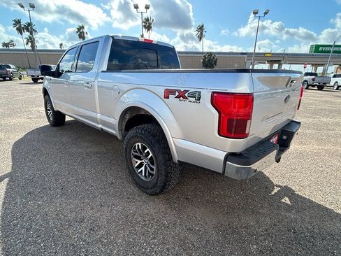 Used 2019 Ford F150 Lariat w/ Equipment Group 502A Luxury AWD/4WD image 4