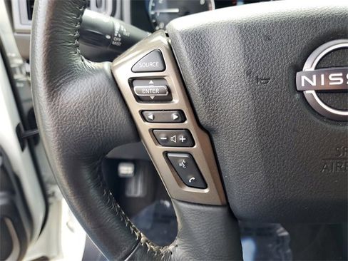 Used 2024 Nissan Titan SV w/ SV Bronze Edition Package image 14
