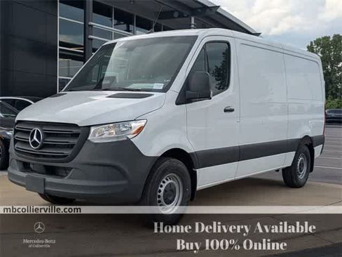 Used 2025 Mercedes-Benz Sprinter 2500 image 1