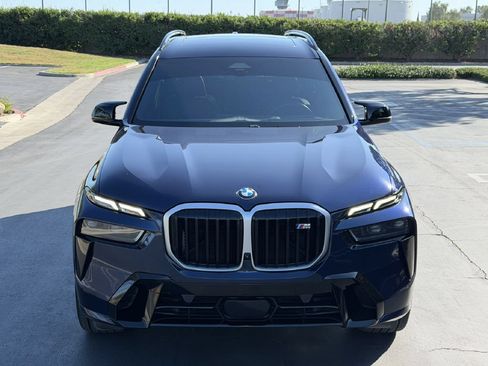 Used 2023 BMW X7 M60i AWD/4WD image 3