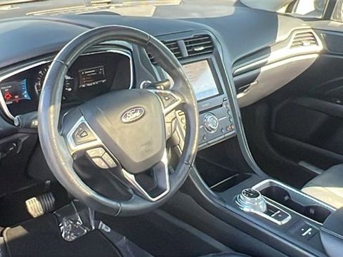Used 2020 Ford Fusion Energi Titanium image 17