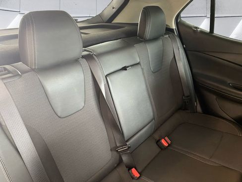 Used 2020 Buick Encore GX Select w/ Experience Buick Package image 16