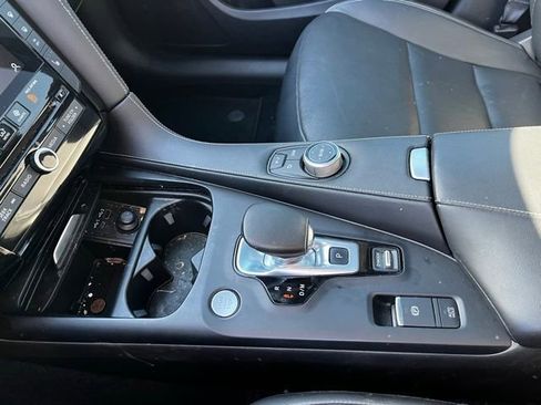 Used 2022 INFINITI QX50 Luxe w/ Appearance Package image 23