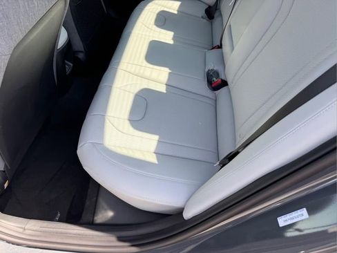 New 2026 Hyundai Elantra Limited FWD image 10