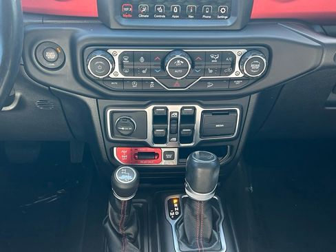 Used 2020 Jeep Wrangler Unlimited Rubicon image 19