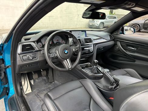 Used 2019 BMW M4 Coupe w/ Competition Package RWD image 15