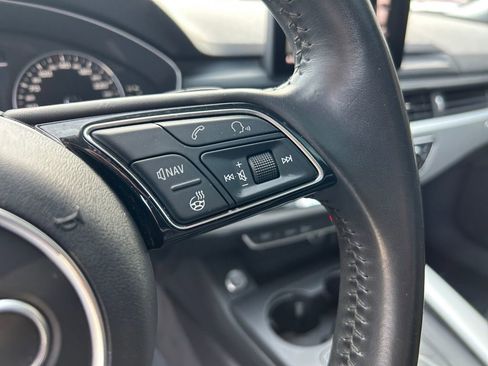 Used 2018 Audi A4 Sedan AWD/4WD image 18