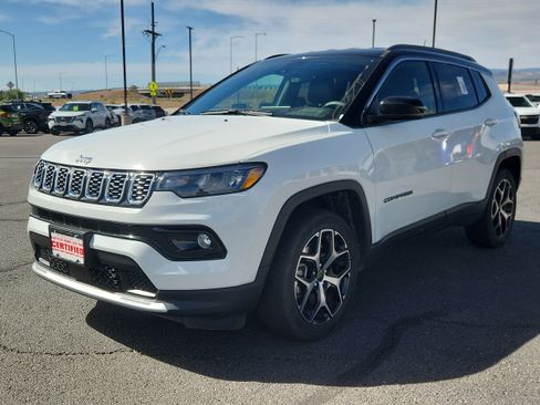 Used 2025 Jeep Compass Limited AWD/4WD image 6