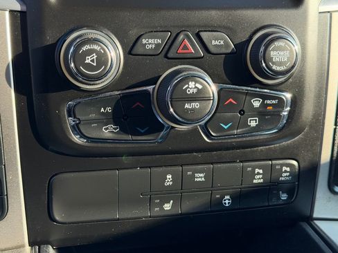 Used 2018 RAM 1500 Big Horn image 27