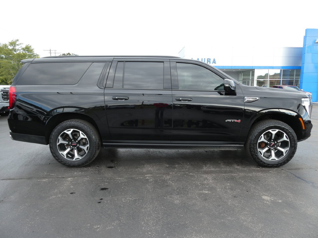 Certified 2025 GMC Yukon XL AT4 w/ AT4 Premium Package AWD/4WD image 5