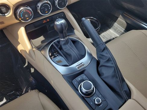 New 2025 MAZDA MX-5 Miata Grand Touring image 11