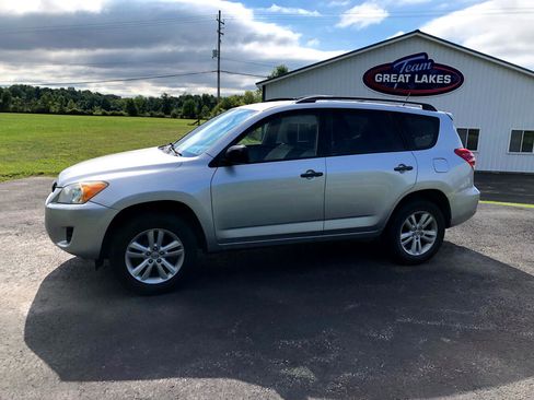 Used 2012 Toyota RAV4 4WD image 8