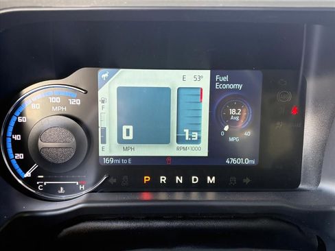 Used 2022 Ford Bronco Badlands image 8