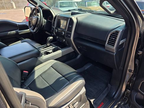 Used 2018 Ford F150 Raptor w/ Equipment Group 802A Luxury AWD/4WD image 14