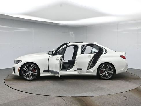 Used 2021 BMW 330i xDrive 330i xDrive w/ M Sport Package image 53