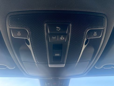 Used 2019 Mercedes-Benz GLA 250 4MATIC image 22