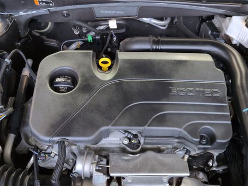 Used 2024 Chevrolet Malibu LT image 15