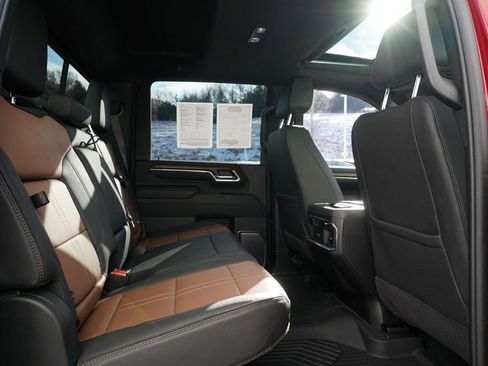 Used 2025 Chevrolet Silverado 3500 High Country w/ High Country Premium Package image 34