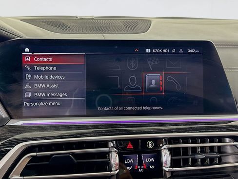 Used 2021 BMW X7 M50i w/ Executive Package image 39