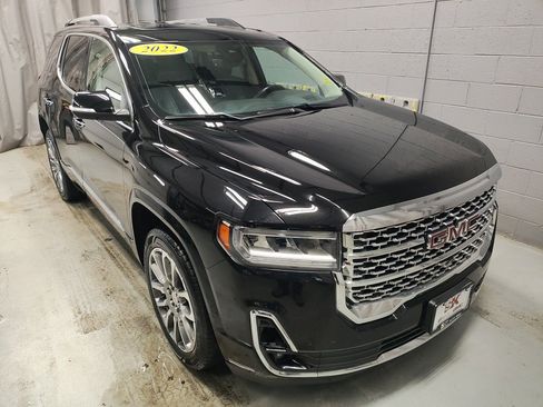 Used 2022 GMC Acadia Denali w/ Denali Ultimate Package image 5