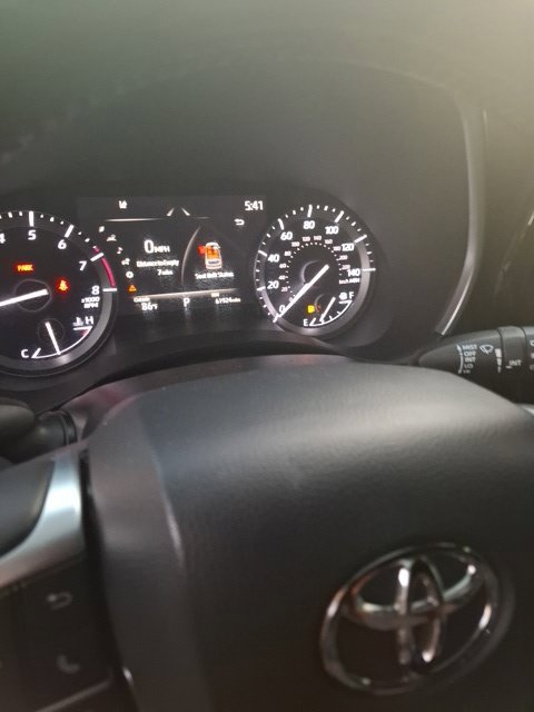 Used 2021 Toyota Highlander XSE FWD image 1