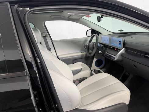 Used 2024 Hyundai Ioniq 5 Limited AWD/4WD image 32