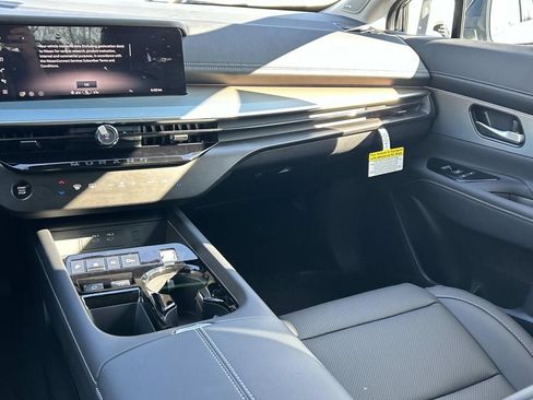 New 2026 Nissan Murano SL AWD/4WD image 23