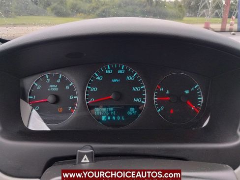 Used 2015 Chevrolet Impala LT w/ LT Sunroof Package image 27