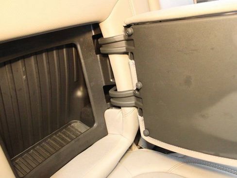 Used 2019 GMC Sierra 1500 SLT image 15