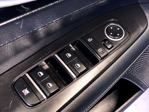 Certified 2023 Kia Forte GT-Line w/ GT-Line Technology Package FWD image 18