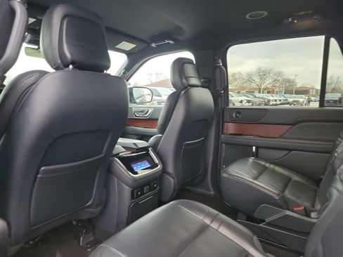 Certified 2023 Lincoln Navigator Standard image 16