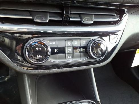 New 2026 Buick Envista Sport Touring image 30