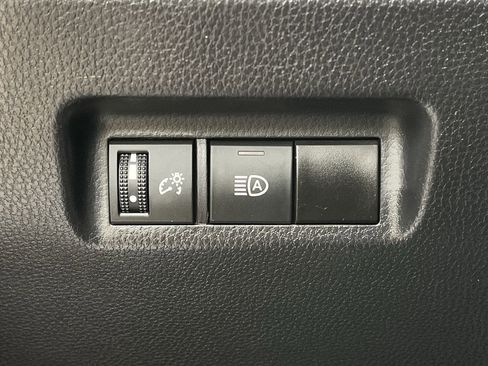 Used 2024 Toyota RAV4 LE FWD image 20