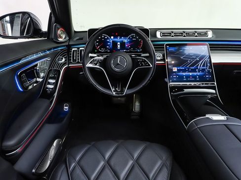 Certified 2024 Mercedes-Benz Maybach S 580 Maybach S 580 image 15