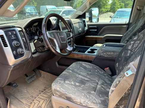 Used 2015 GMC Sierra 3500 SLE w/ SLE Preferred Package AWD/4WD image 10