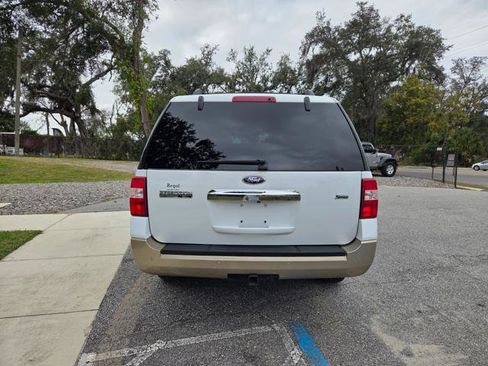 Used 2014 Ford Expedition EL XLT w/ Equipment Group 202A image 8