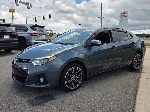 Used 2014 Toyota Corolla S FWD image 3