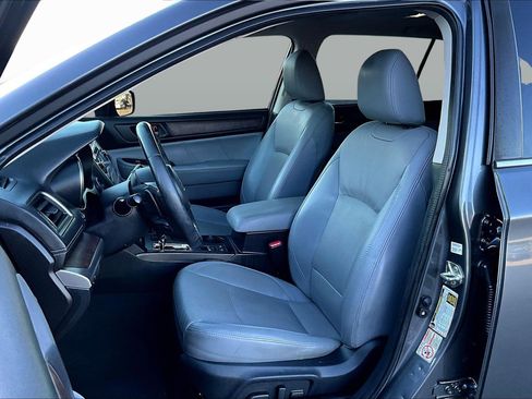 Used 2019 Subaru Outback 3.6R Limited w/ Popular Package #2 image 25